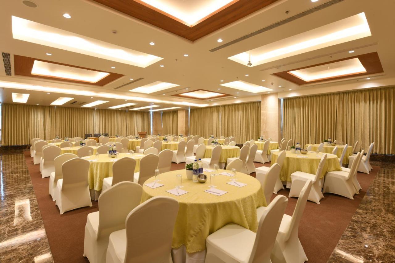 Harsha The Fern Shivamogga Hotel Kültér fotó